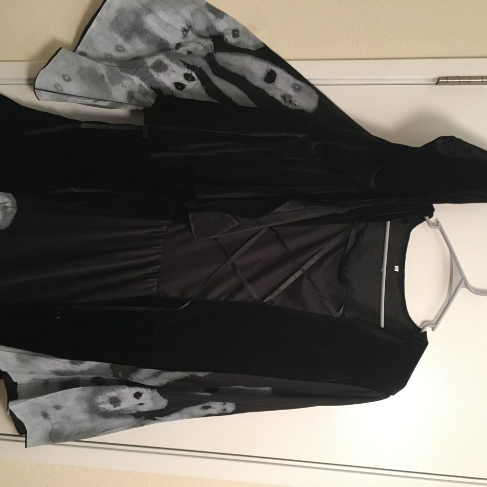 plus size women costume - Picture 7 of 12